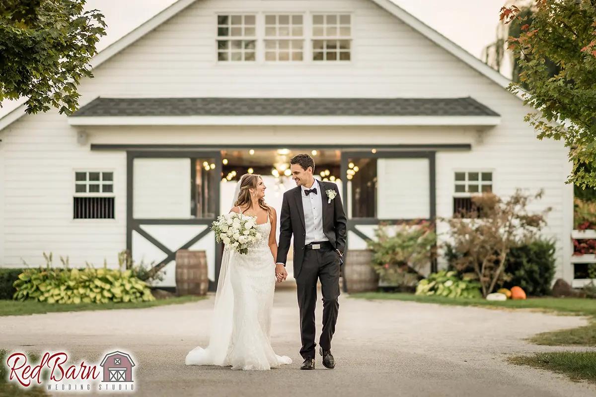 Red Barn Wedding Photography