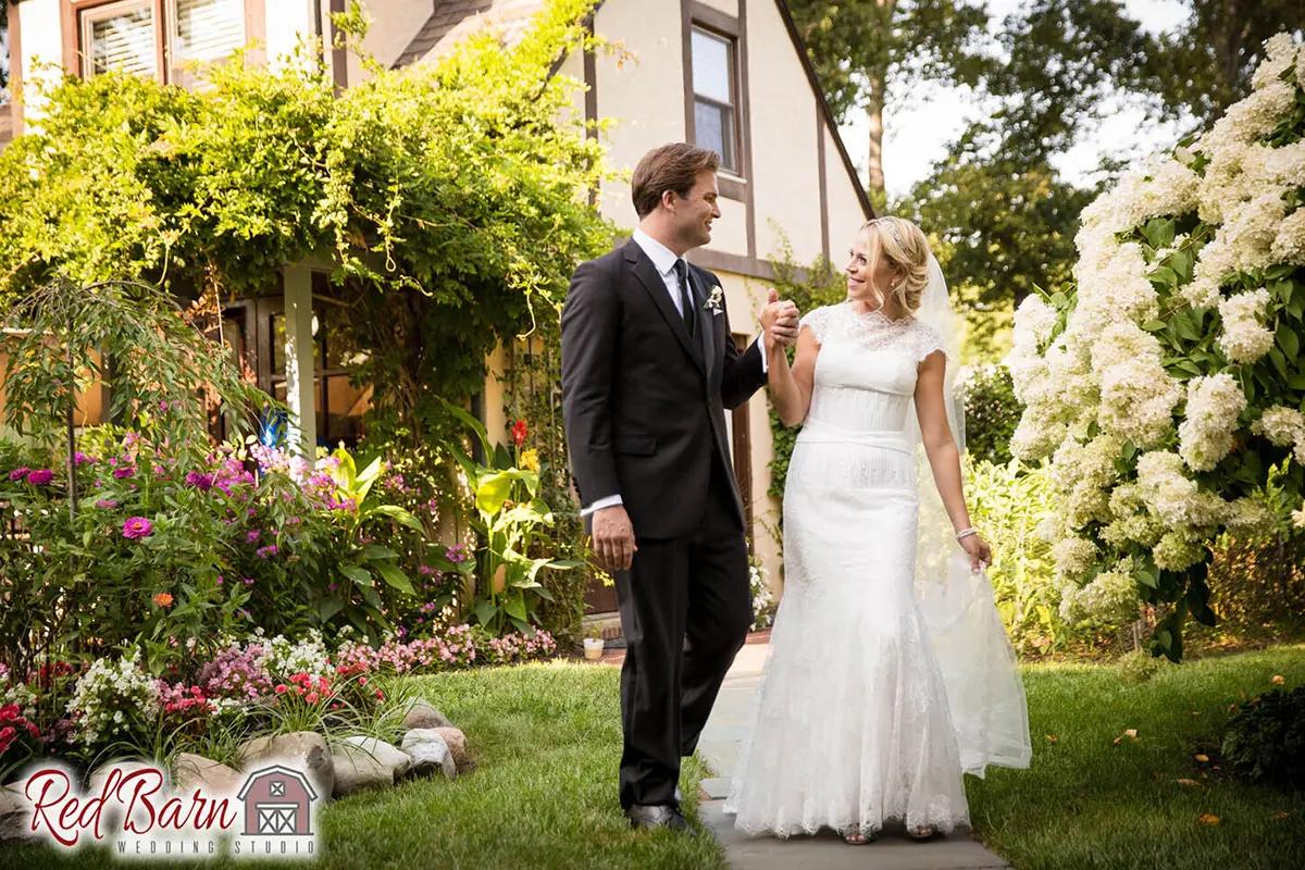 Red Barn Wedding Photography