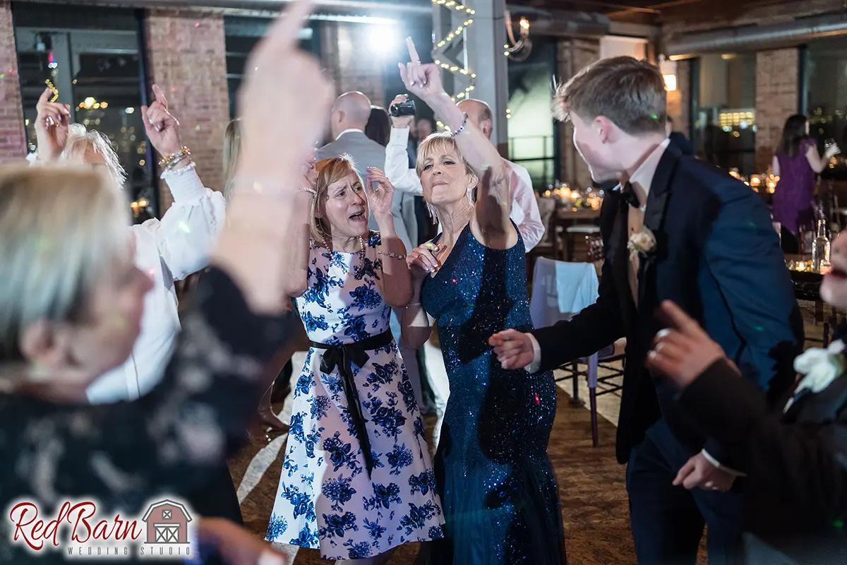 Red Barn Wedding Photography