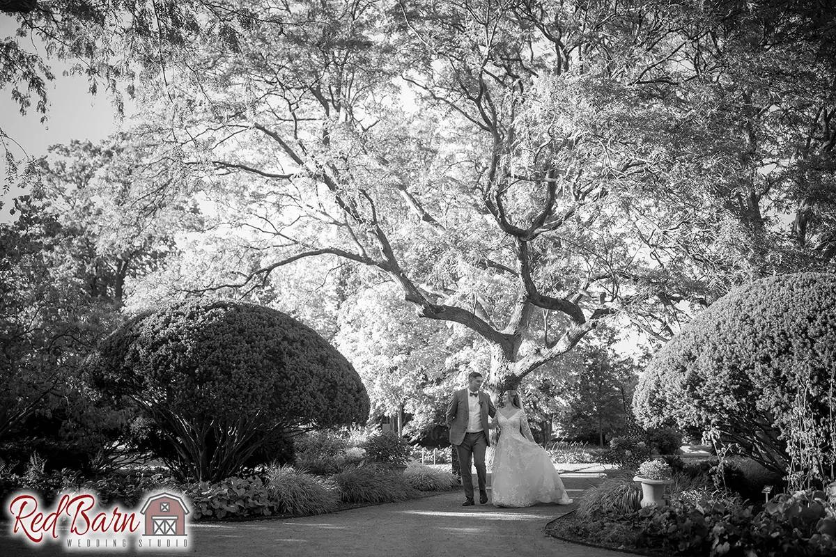 Red Barn Wedding Photography