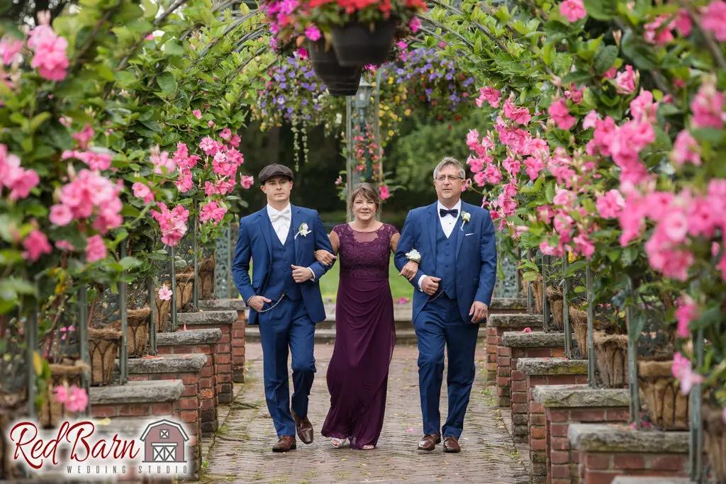 Red Barn Wedding Photography