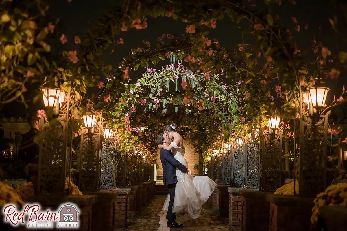 Red Barn Wedding Photography
