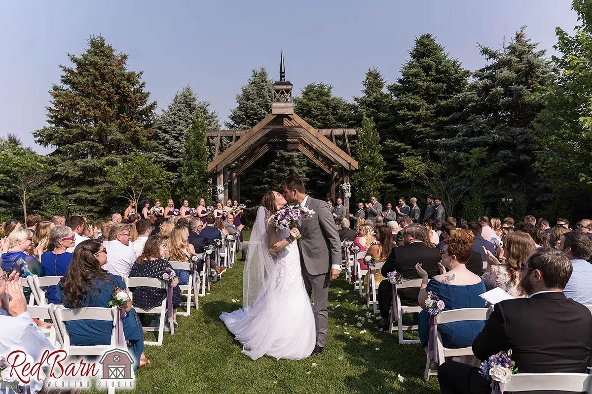 Red Barn Wedding Photography
