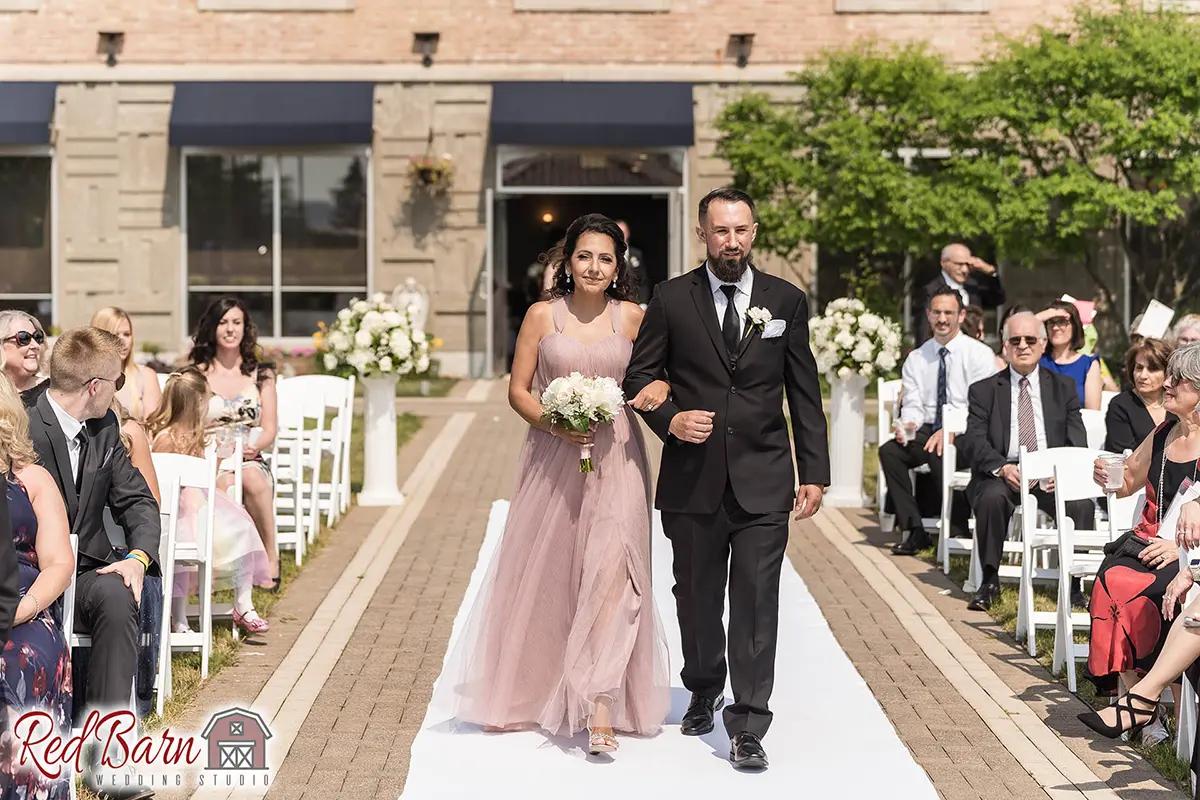Red Barn Wedding Photography