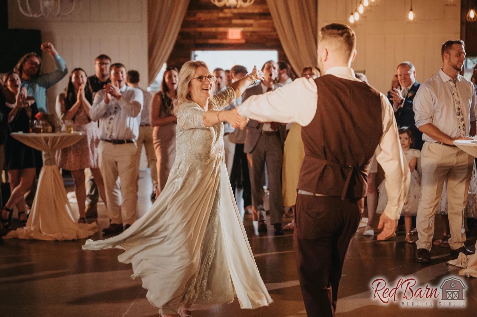 Red Barn Wedding Photography