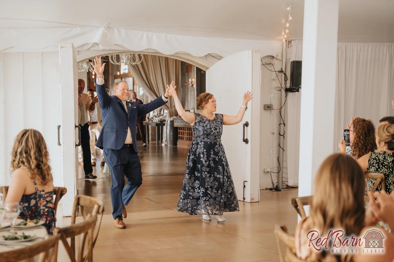 Red Barn Wedding Photography