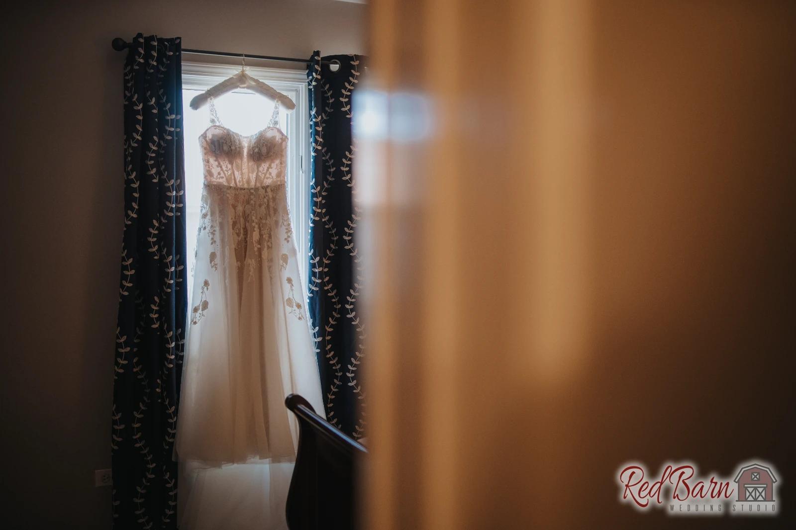 Red Barn Wedding Photography