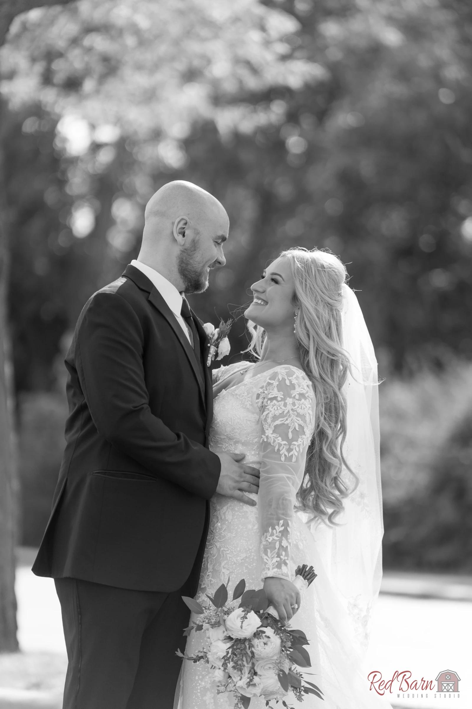 Red Barn Wedding Photography