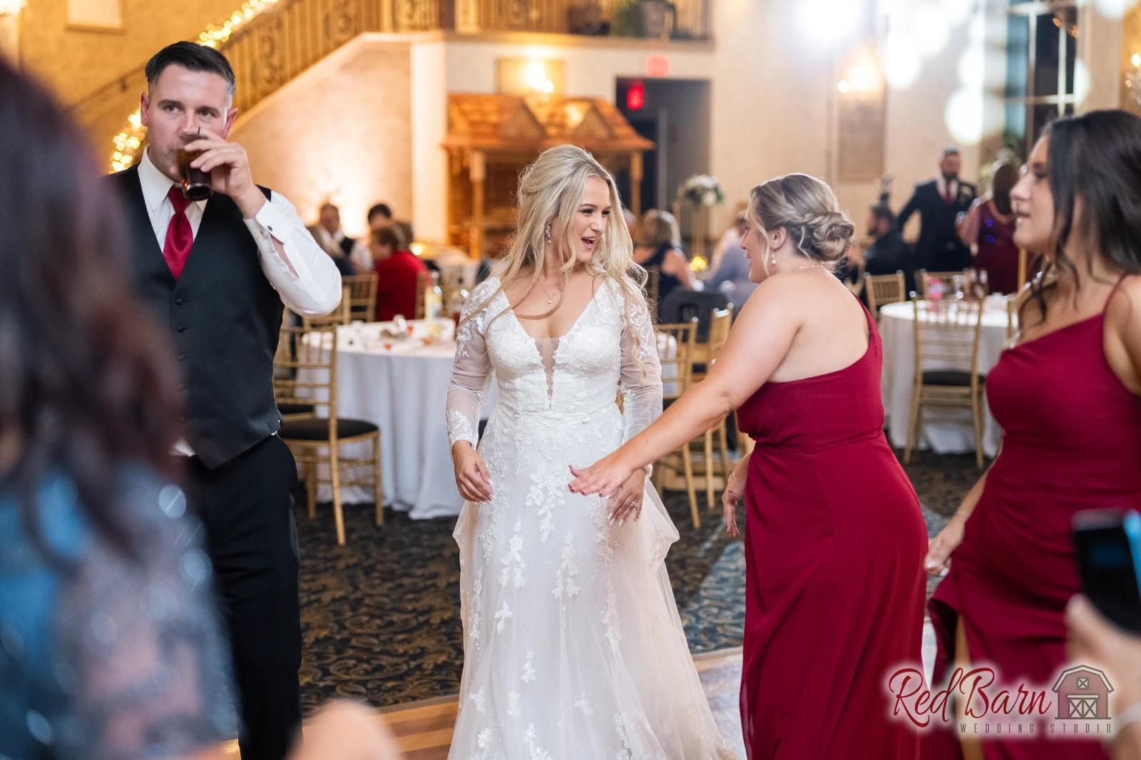 Red Barn Wedding Photography