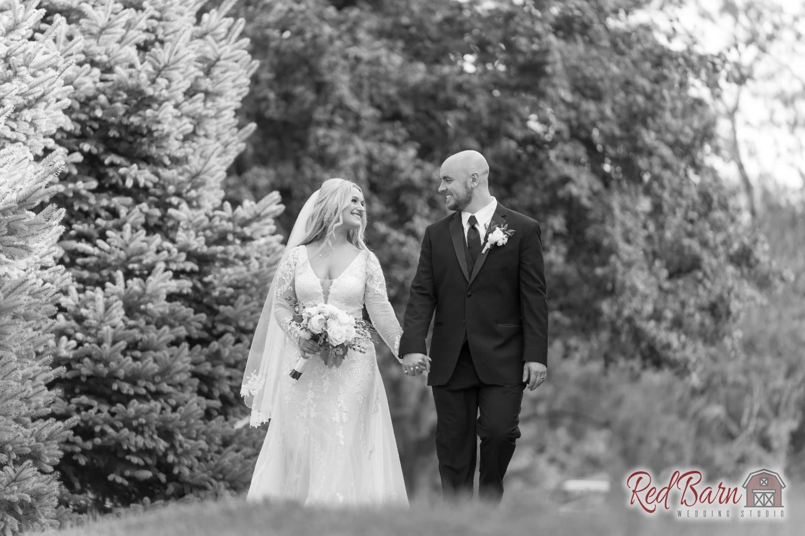 Red Barn Wedding Photography